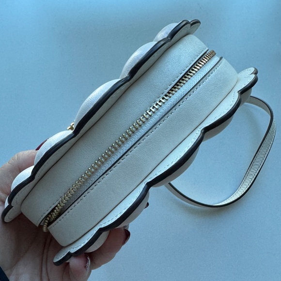 Kate Spade What The Shell 3d Shell Micro Crossbody - Picture 3 of 8